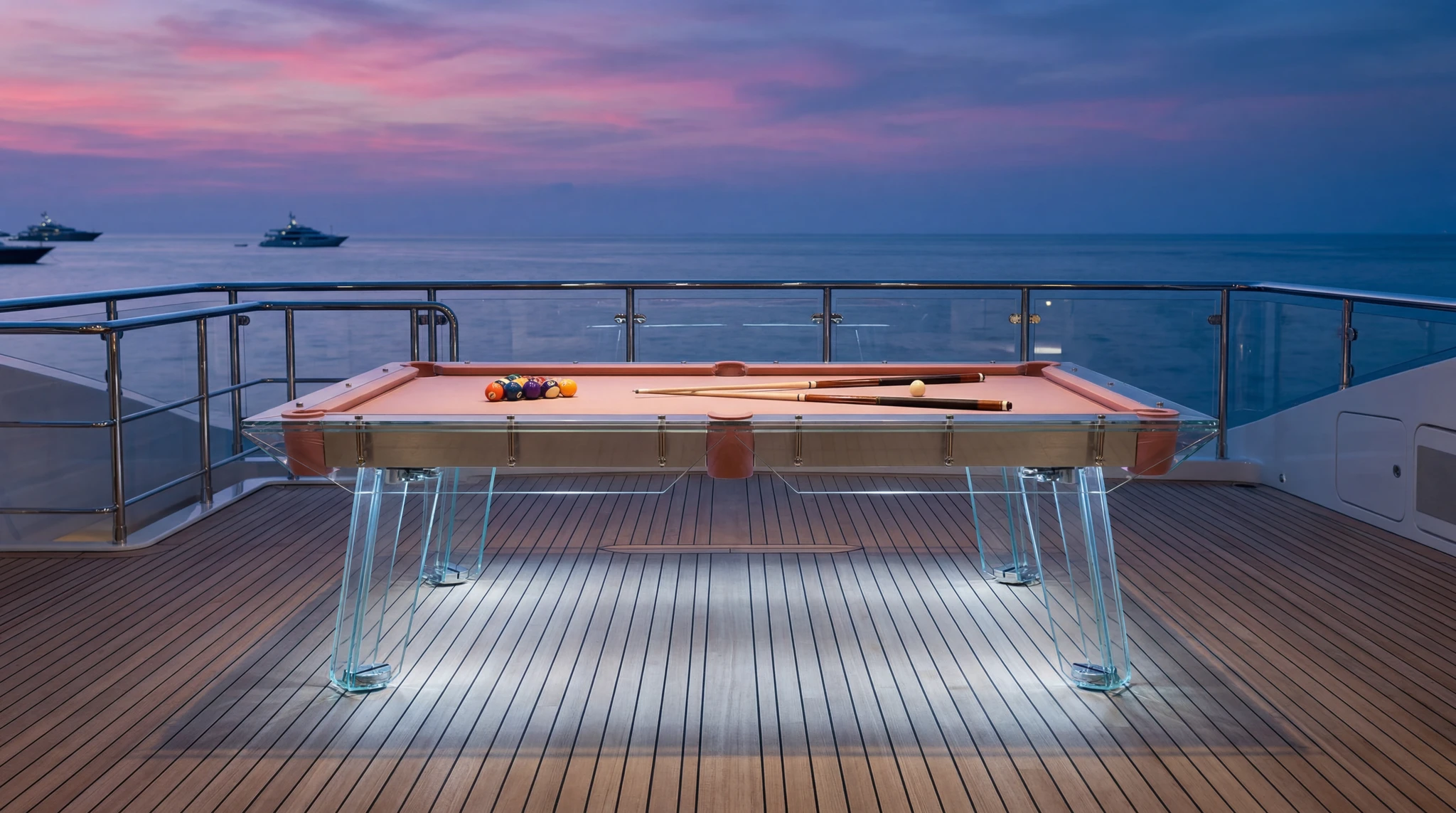 Day_table_slideshow_5